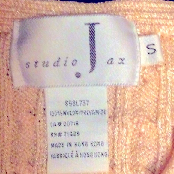 NWOT💗BLUSH PINK 💗CABLE KNIT SWEATER - Picture 3 of 6